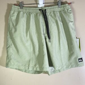 Quiksilver Men's XL Green Everyday Volley  Board Short Brief Lined